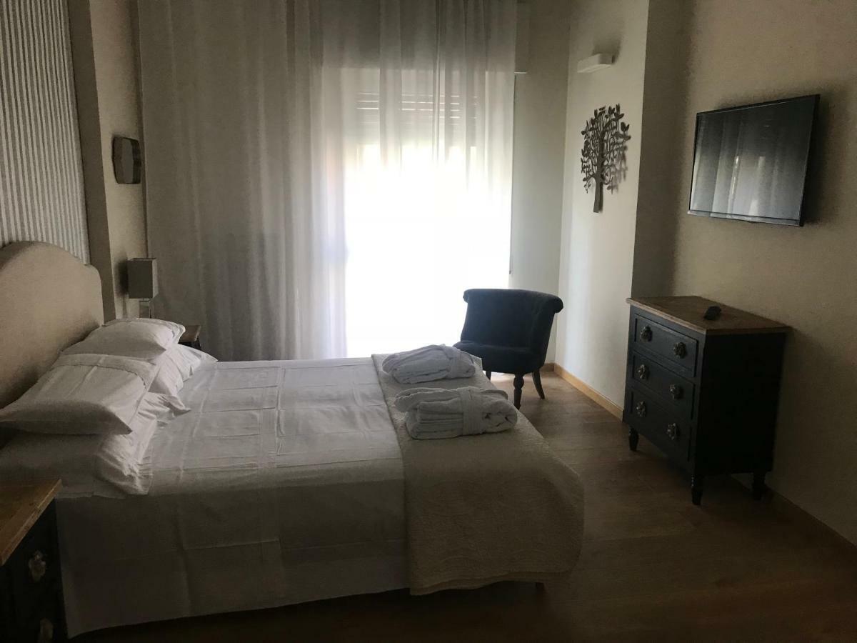 Ferienwohnung 70'S Luxury Cavour Bari Exterior foto